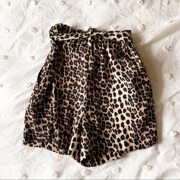 zara paper bag leopard print shorts - Picture 7 of 8